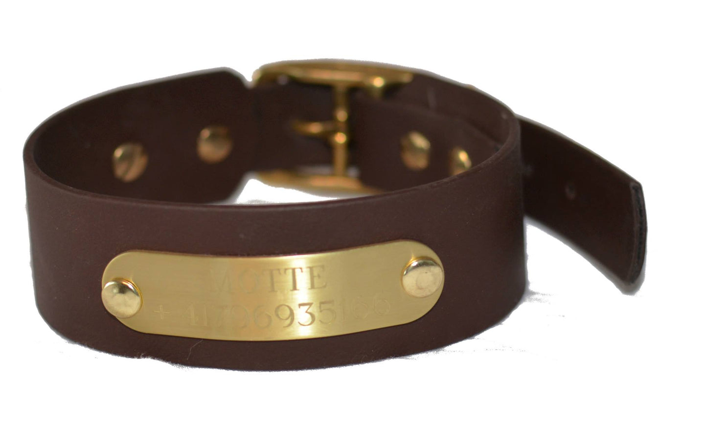 Halsband mit Plakette